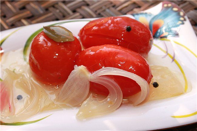 Простой рецепт помидор в желе без стерилизации