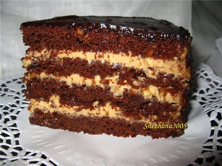 Бисквитный шоколадный торт
