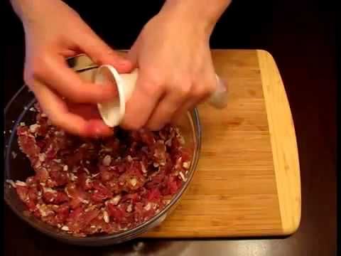 Как сделать домашнюю колбасу в мультиварке