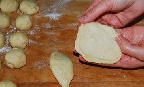 Как сделать пирожки с картошкой в духовке