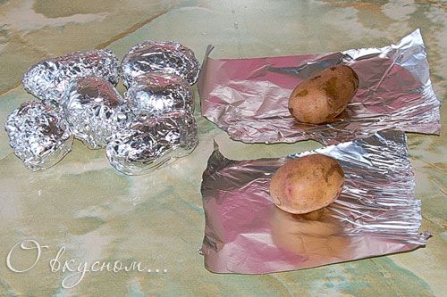 Печеная картошка в мундире в фольге в духовке