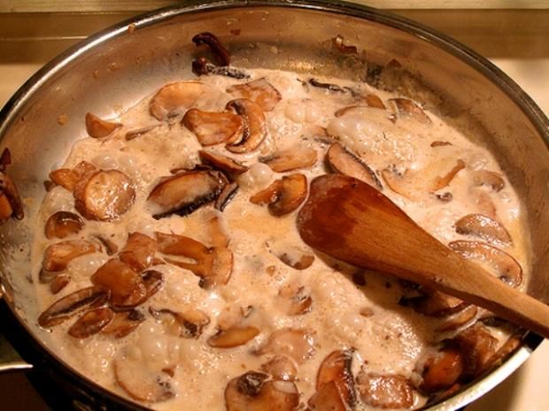 Рецепт грибы в сметанном соусе
