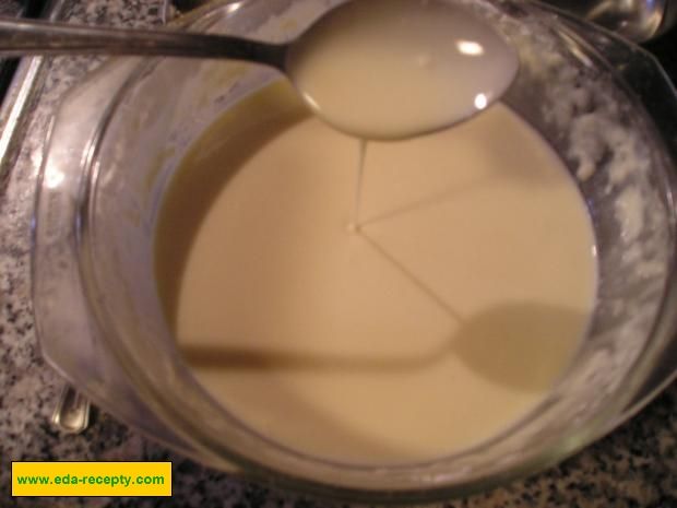 Рецепт крема из сметаны и сгущенки