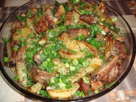 Рецепт рёбрышки свиные с картошкой в духовке