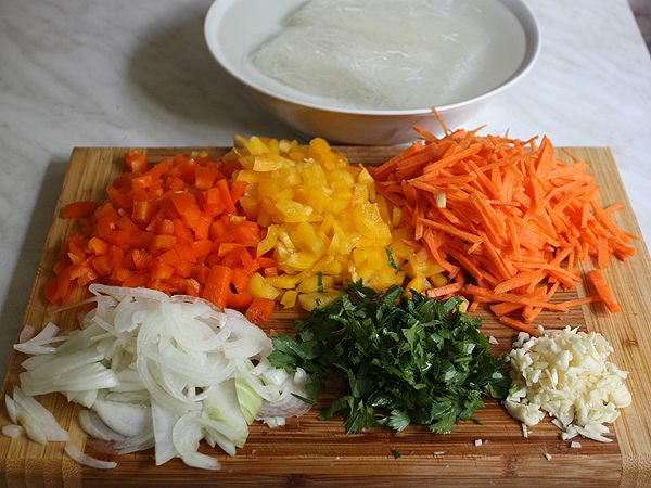 Салат фунчоза рецепт с фото