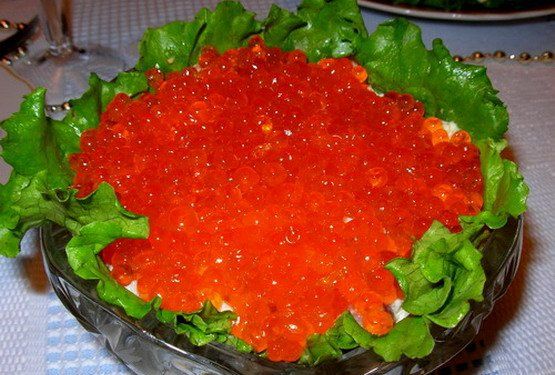 Салат с красной икрой рецепт с фото