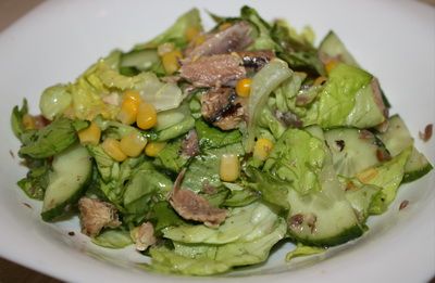 Салат с тунцом и кукурузой рецепт