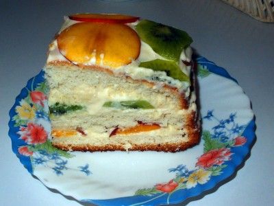 Торт с маскарпоне и фруктами