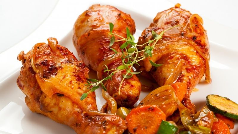 Как приготовить голень курицы с картошкой в мультиварке
