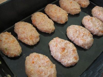 Как приготовить котлеты по киевски из фарша курицы в газовой духовке